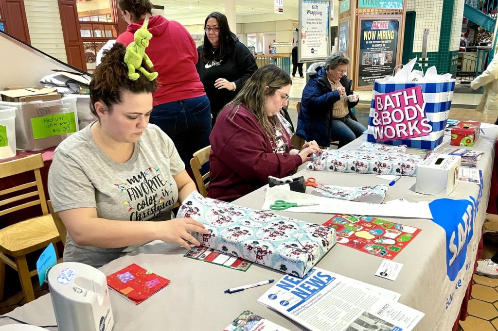 Gift wrapping at Berkshire Mall to benefit Safe Berks