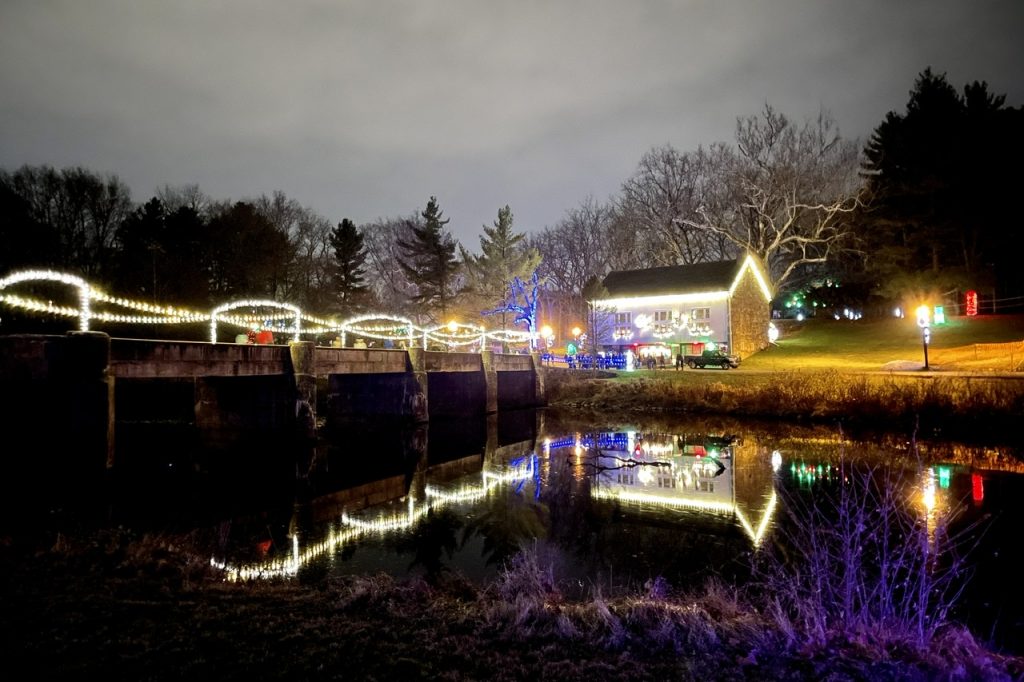 Photos Holiday Lights at Gring’s Mill