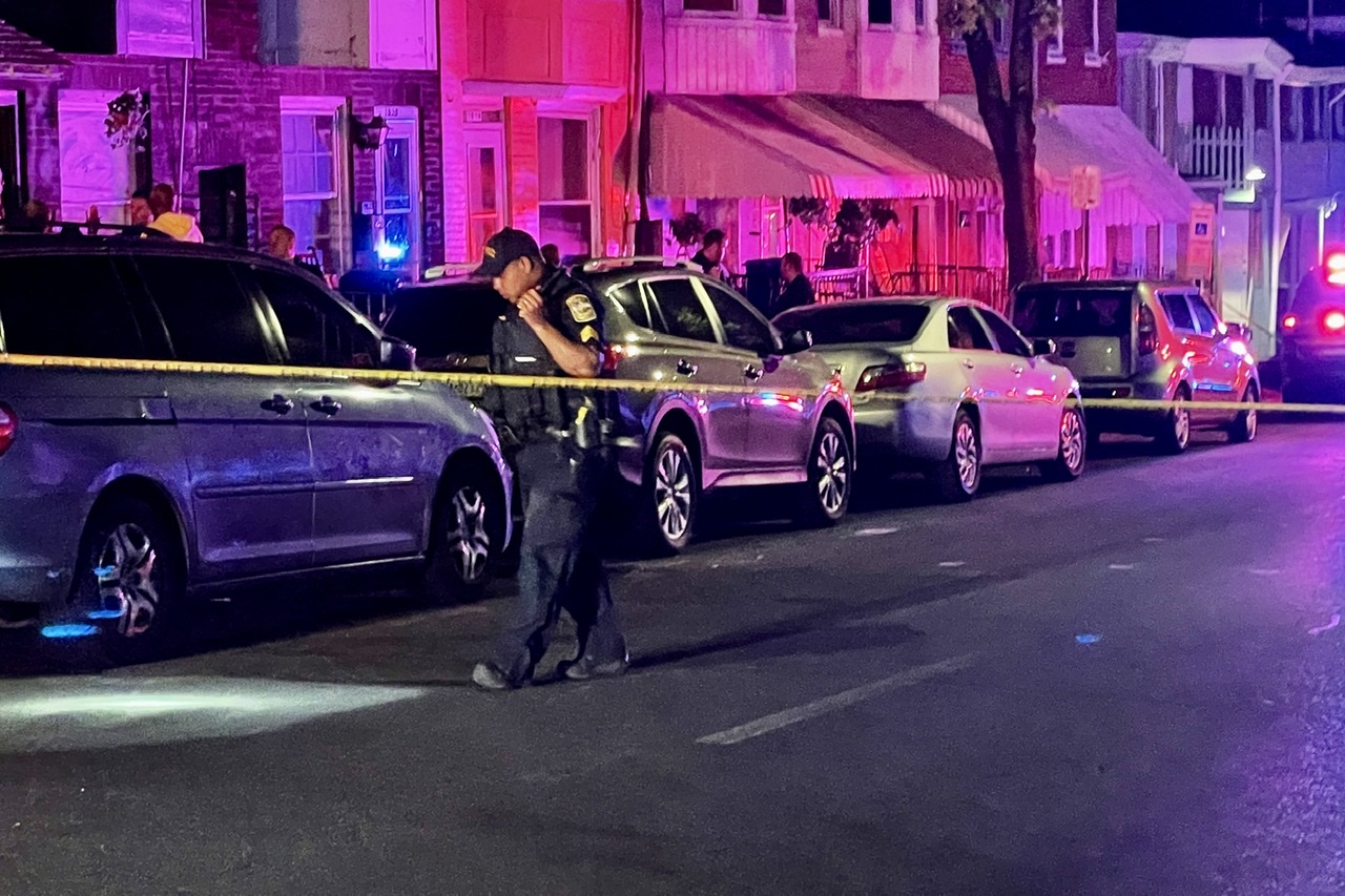 Shooting leaves 2 injured in Reading Tuesday night